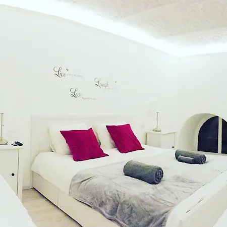 Center With Gym & Βουδαπέστη